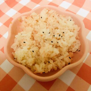 たらこと黒ゴマのご飯